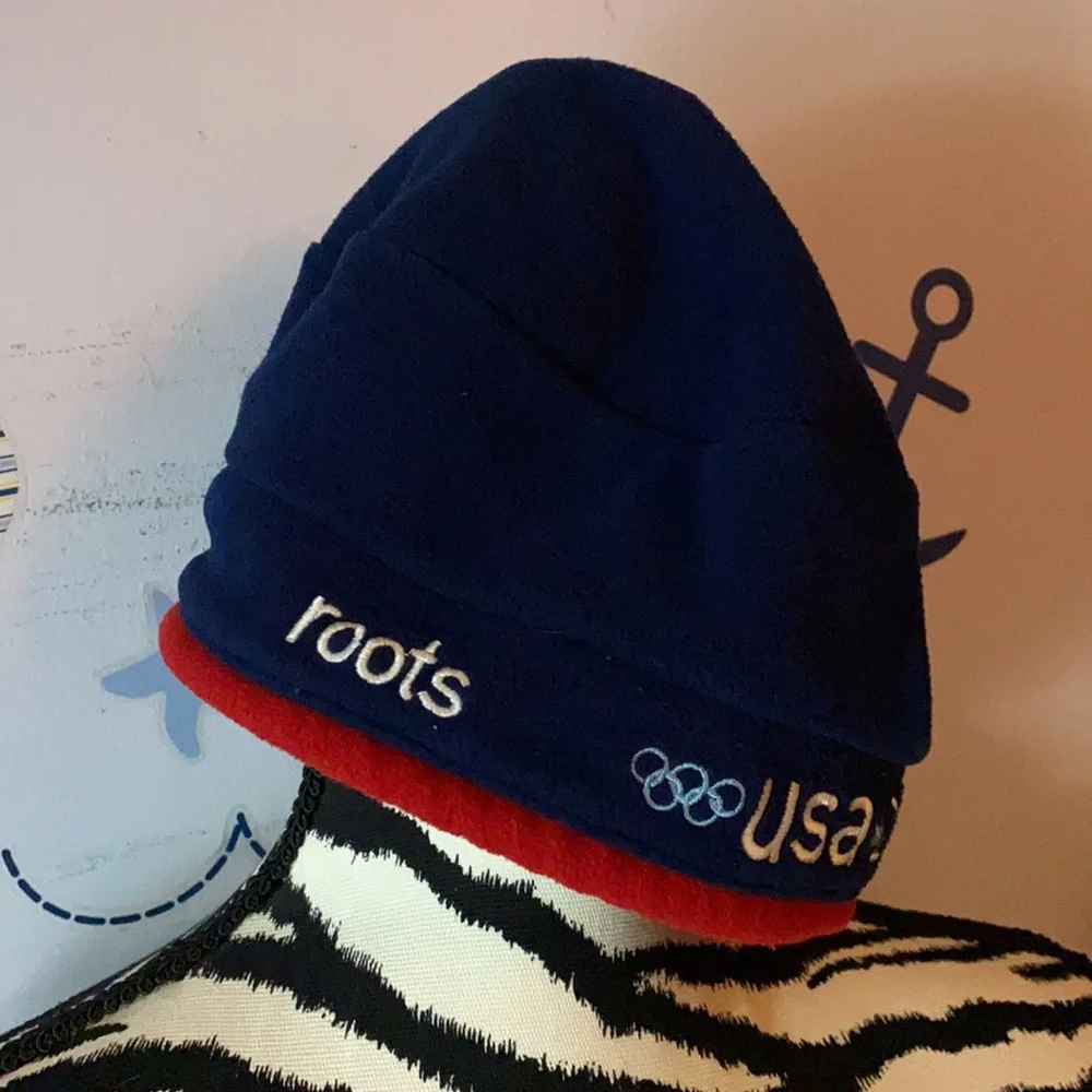 Roots USA Olympic red and blue beanie fleece pull to tighten
